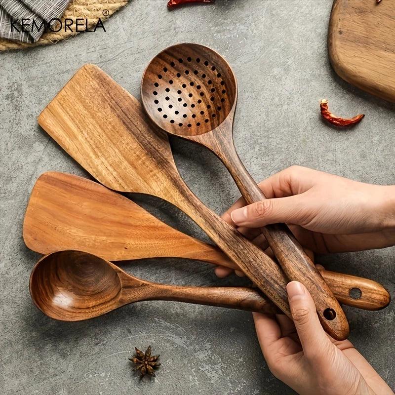 Utensílios de cozinha de madeira